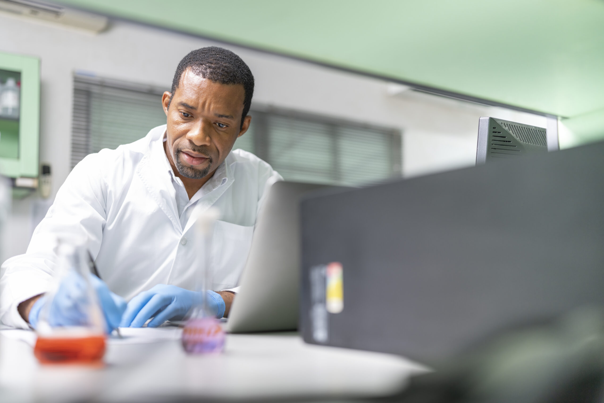 Anthropic Expands AI Healthcare Push With New Programs And Research Partnerships